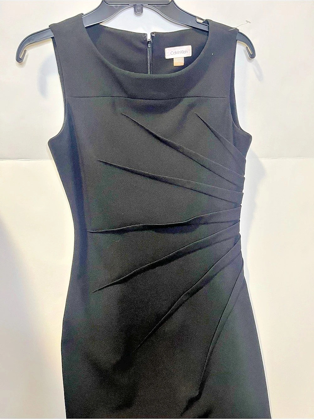 Calvin Klein Sleeveless Pleated Sheath Dress Black Size 4
